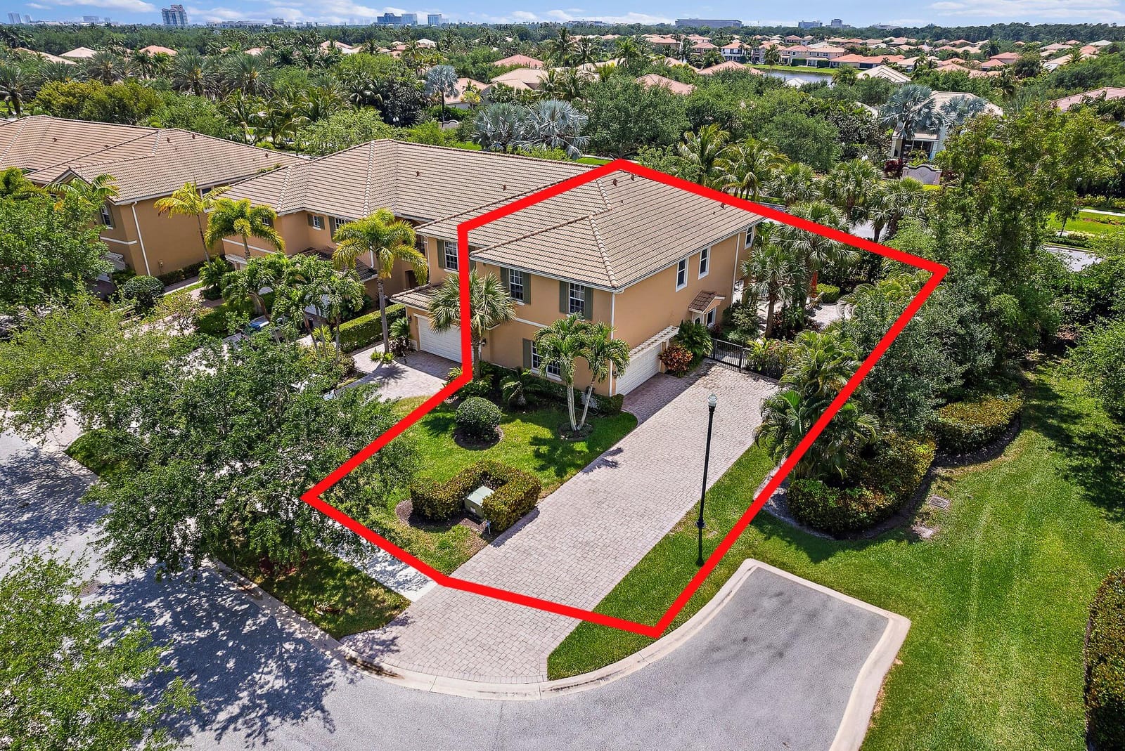 4851 Cadiz Circle, Palm Beach Gardens, FL 33418 photo 2