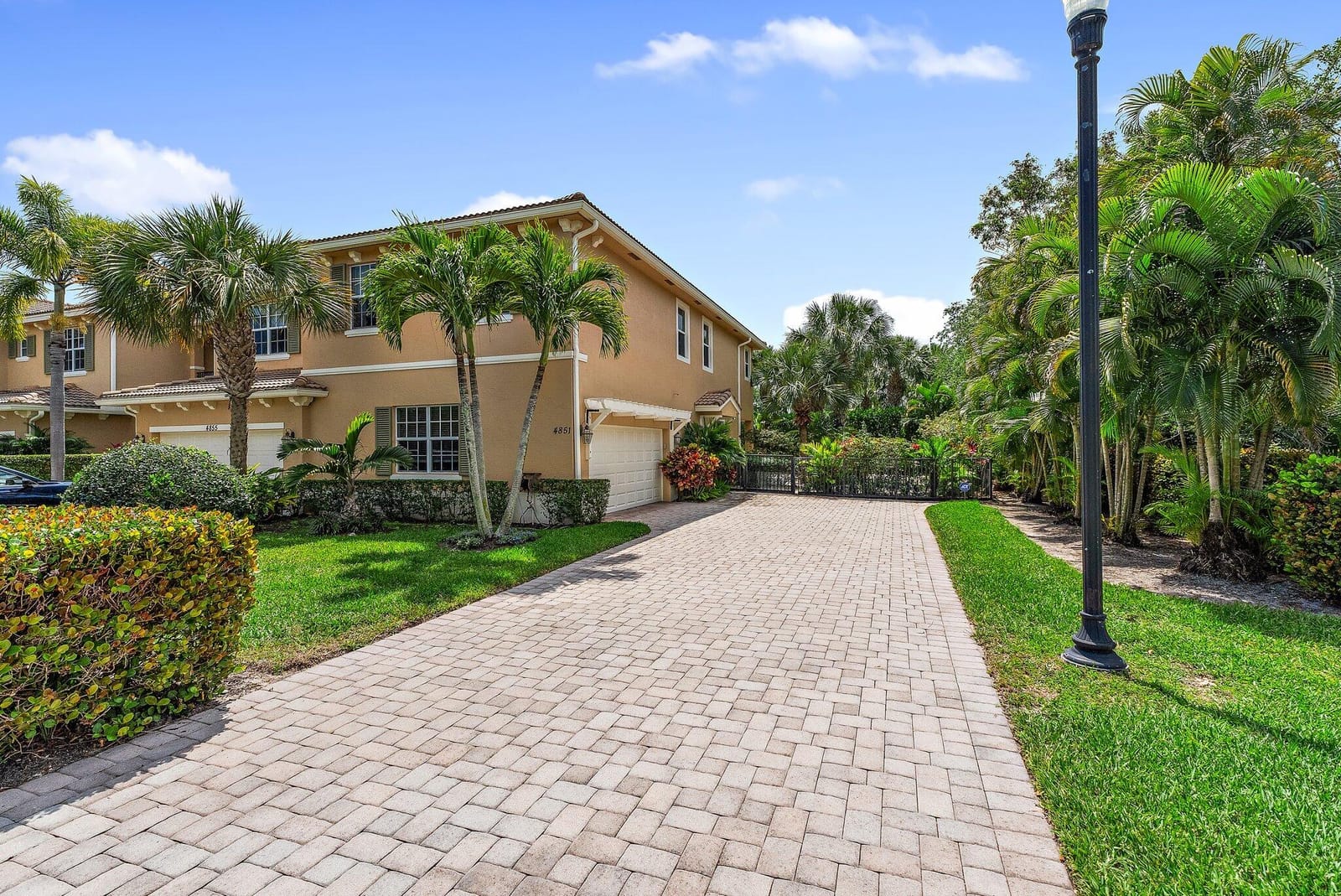4851 Cadiz Circle, Palm Beach Gardens, FL 33418 photo 9