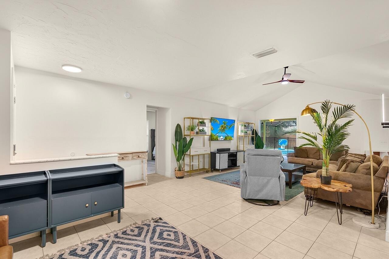 722 24th Square, Vero Beach, FL 32962 photo 11