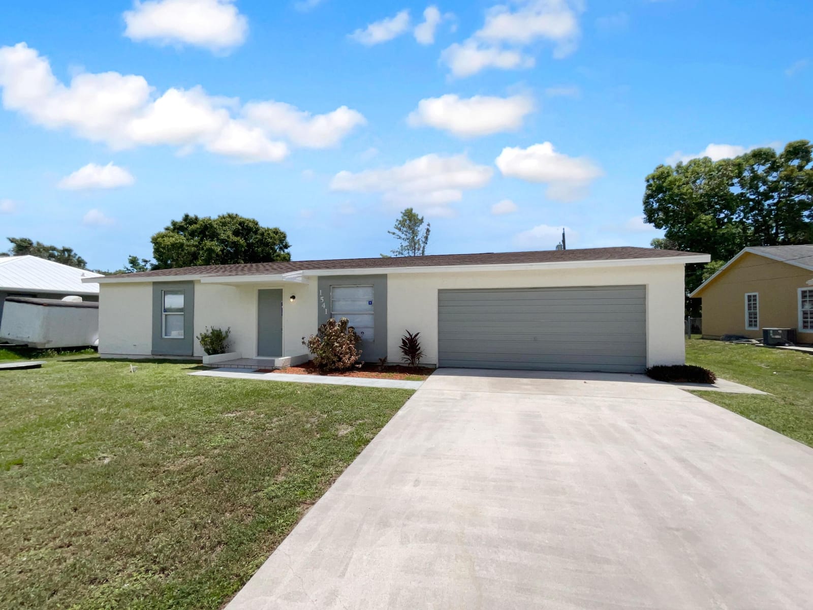 1541 SW Curry Street, Port St. Lucie, FL 34983