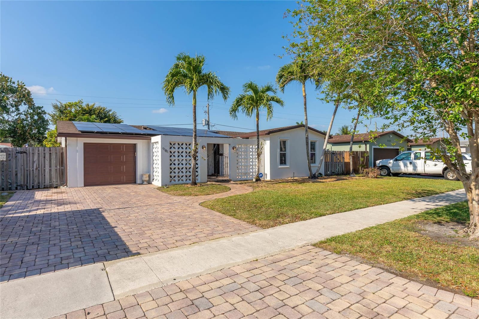 9181 SW 55th Street, Cooper City, FL 33328