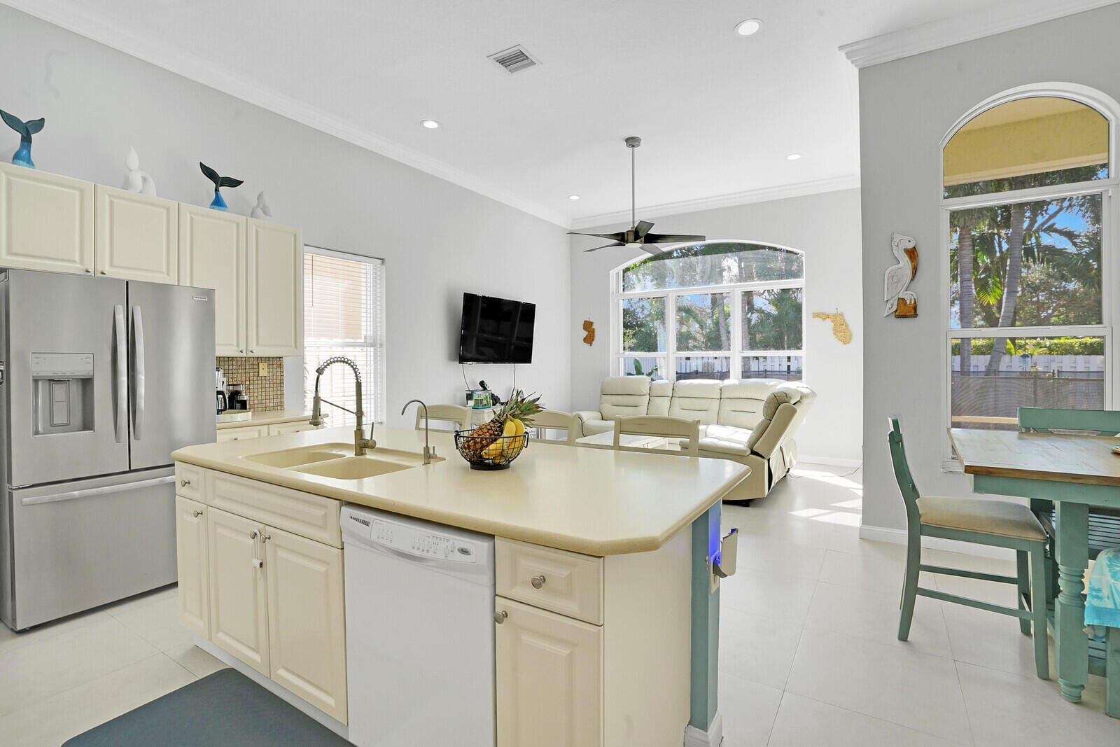 6898 Houlton Circle, Lake Worth, FL 33467 photo 8