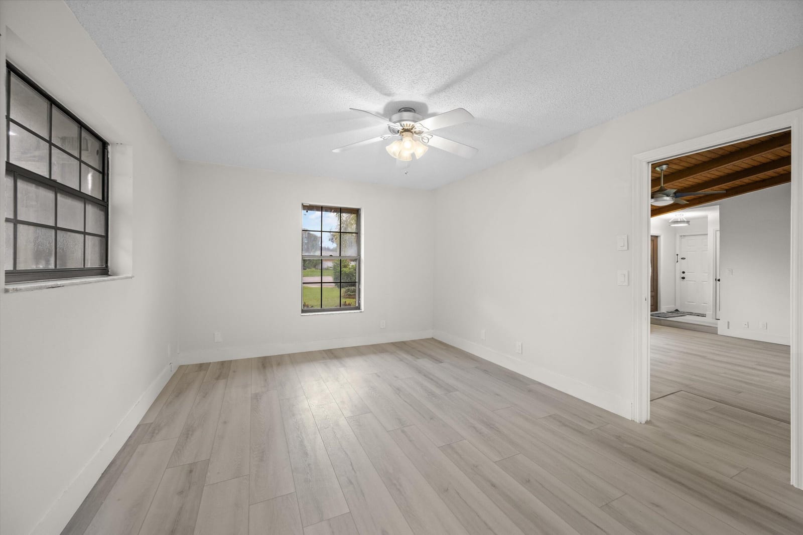 975 Ryanwood Drive, West Palm Beach, FL 33413 photo 18