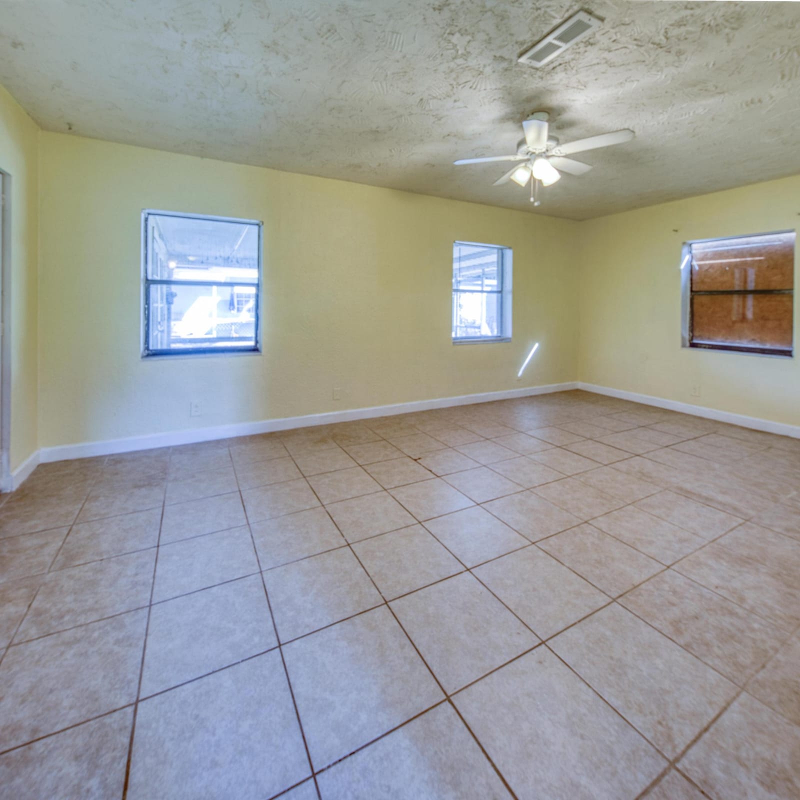 1432 W Bloxham Street — photo 5