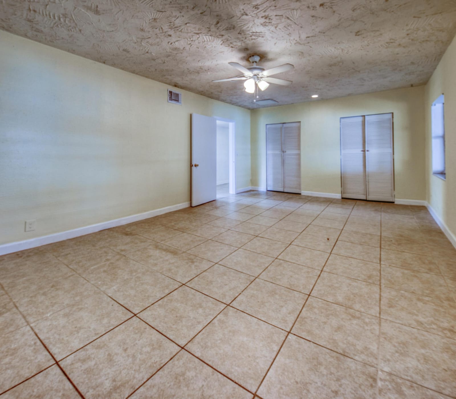 1432 W Bloxham Street — photo 6