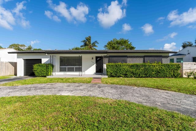 2607 Wiley Street, sold in Highland Gardens, Miami, FL