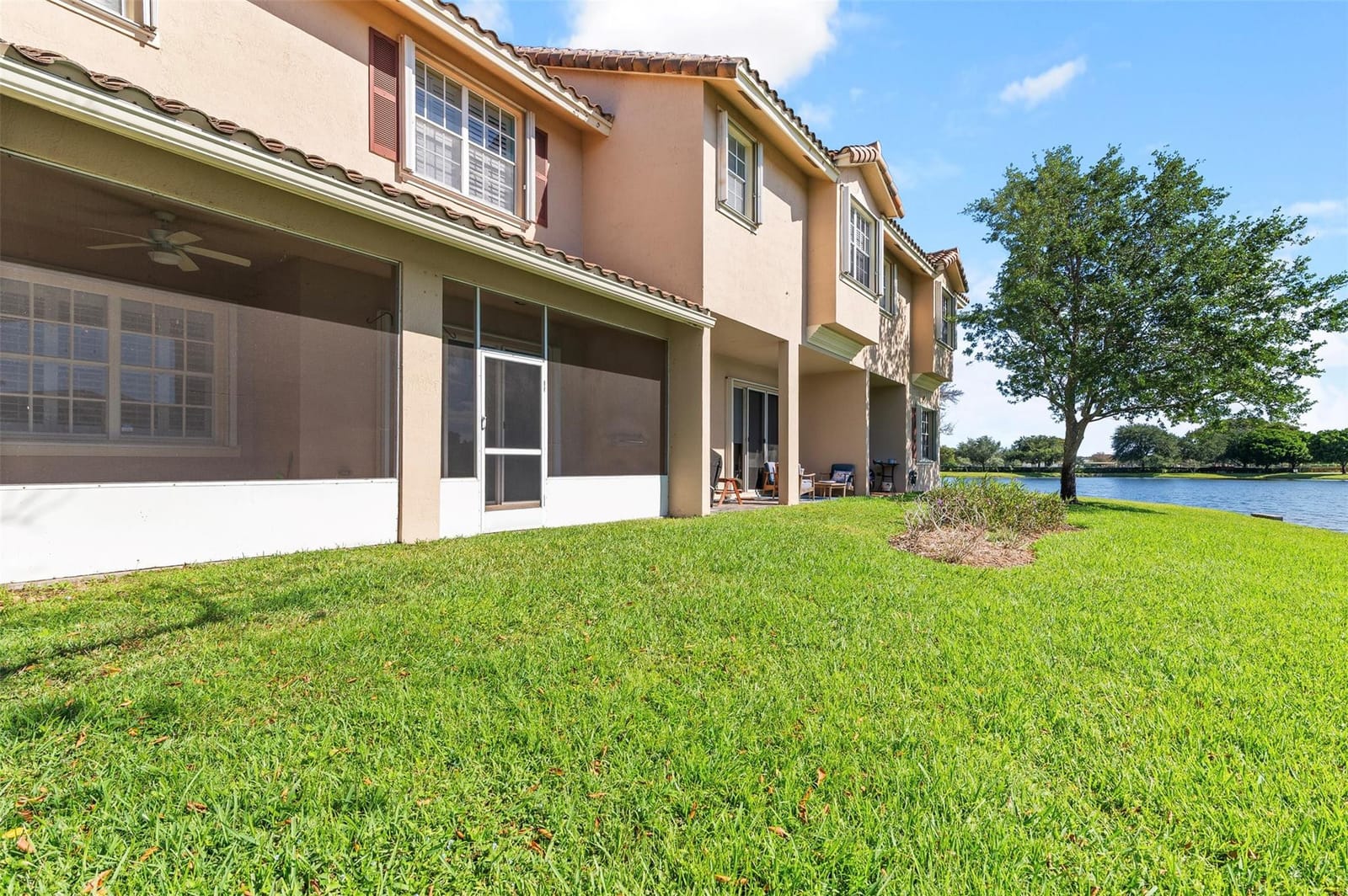 3562 Parkside Drive, Davie, FL 33328 photo 23