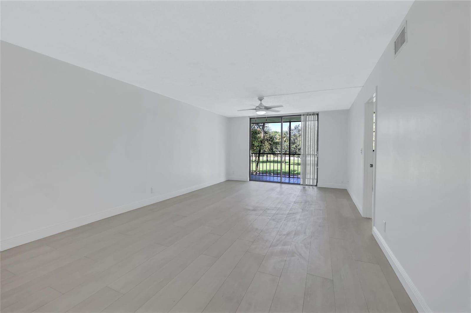 2440 Deer Creek Country Club Boulevard 204-C, Deerfield Beach, FL 33442 photo 4