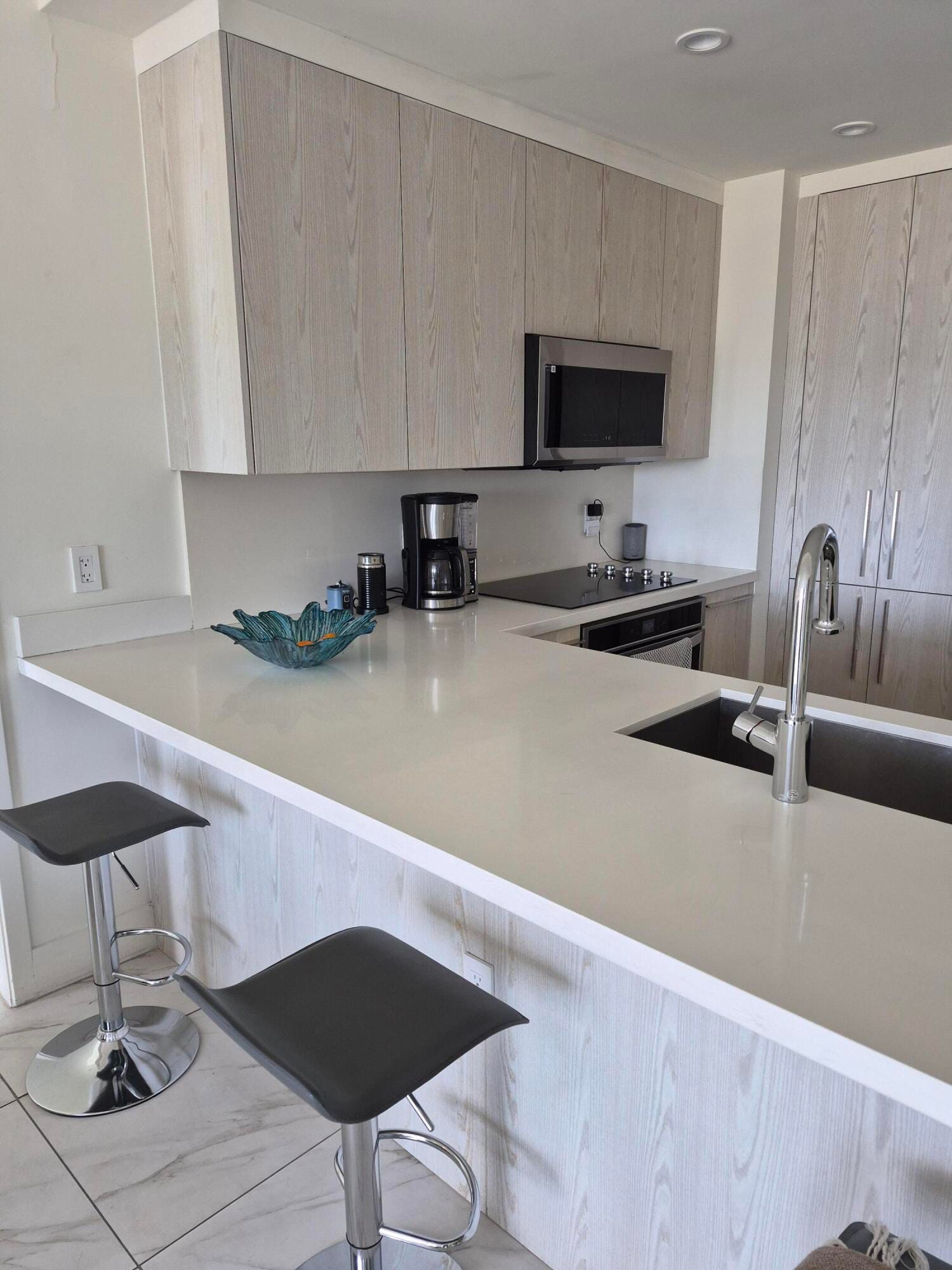 2000 Metropica Way #507 — photo 5