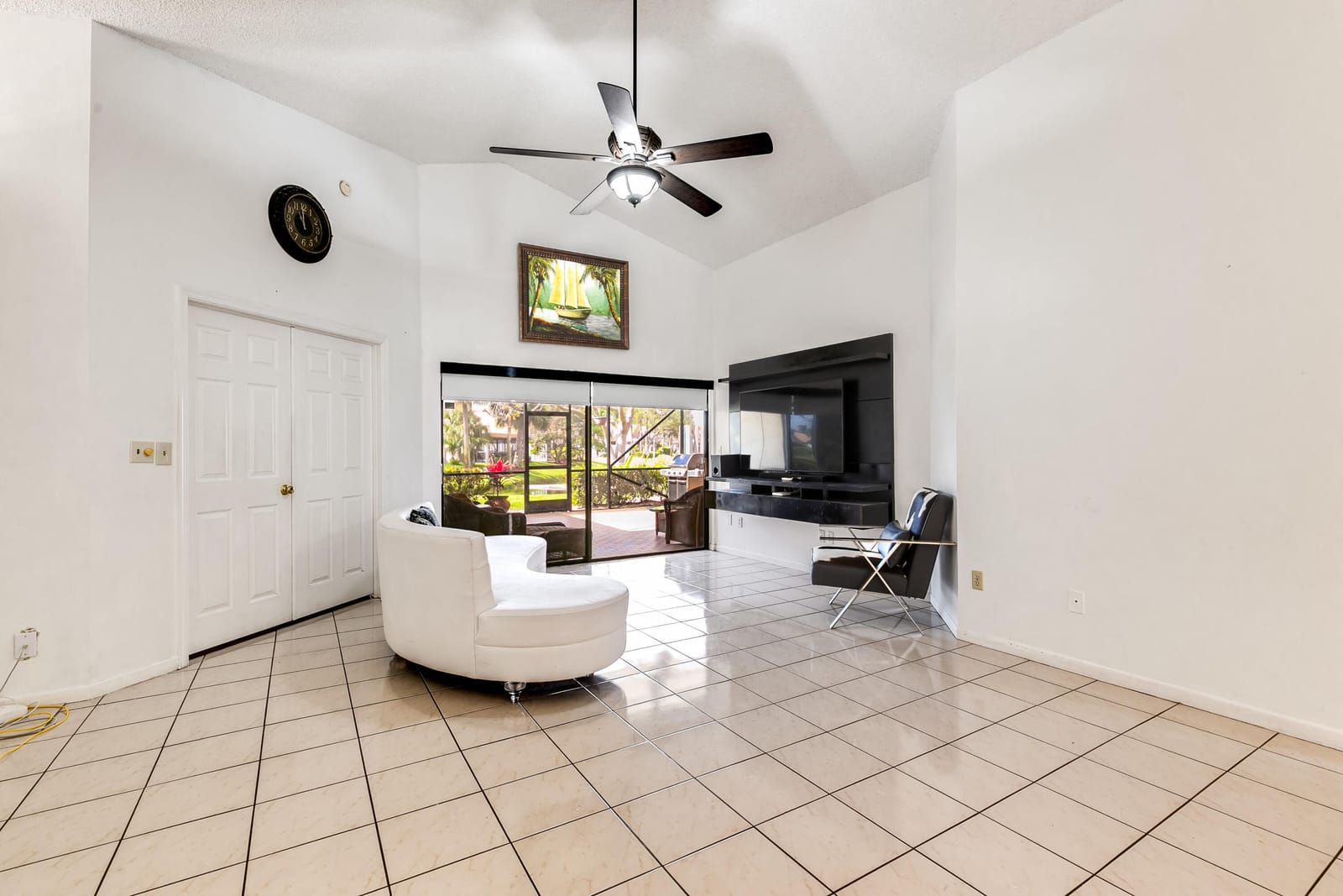 176 Executive Circle, Boynton Beach, FL 33436 photo 3