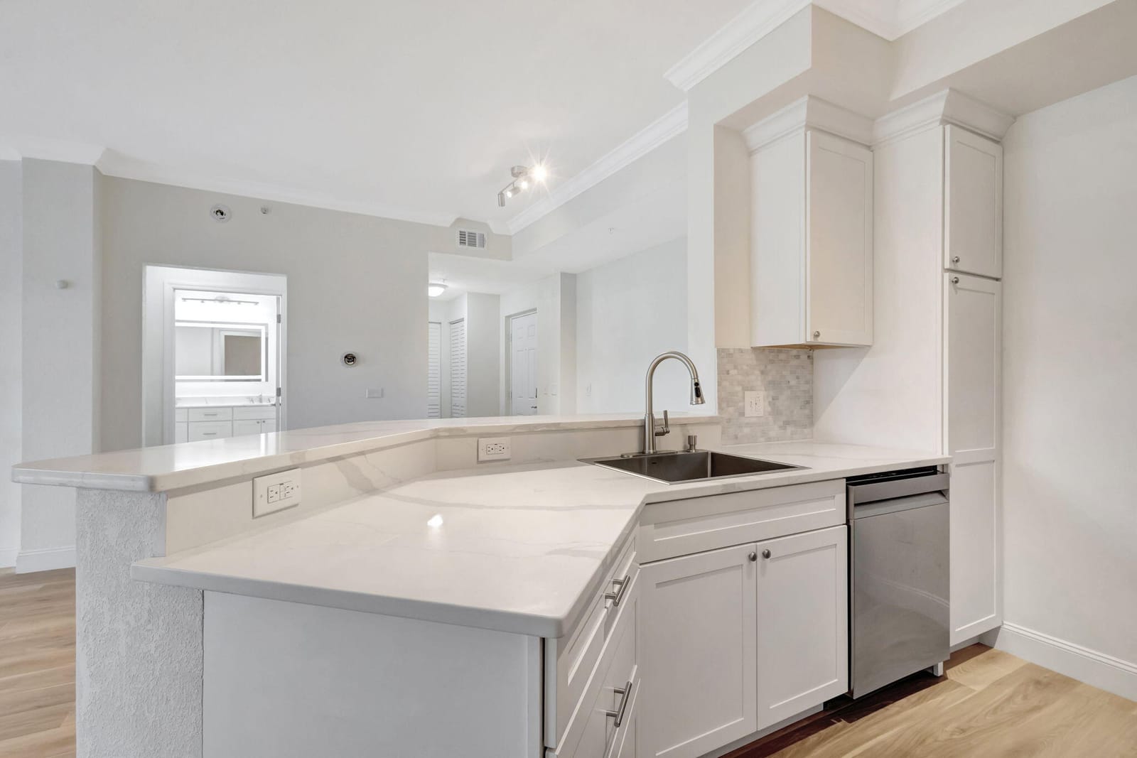 1660 Renaissance Commons Boulevard 2525, Boynton Beach, FL 33426 photo 7