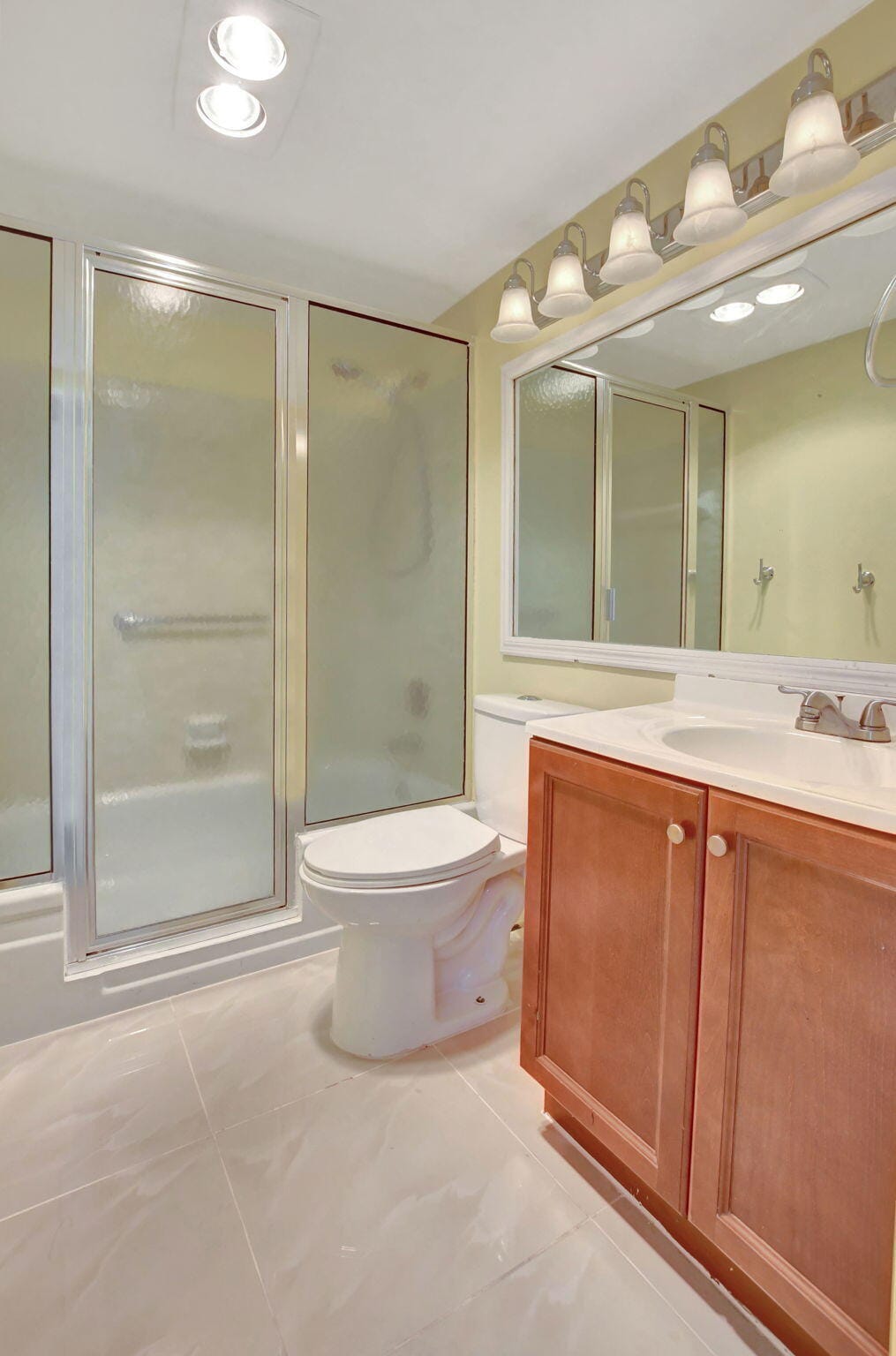 4064 Newport Q 4064 — photo 8