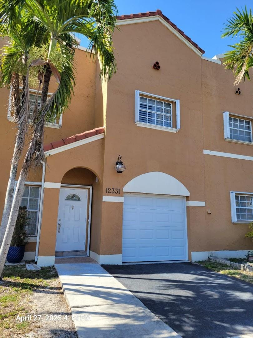 12331 NW 7th Lane 12331, Miami, FL 33182