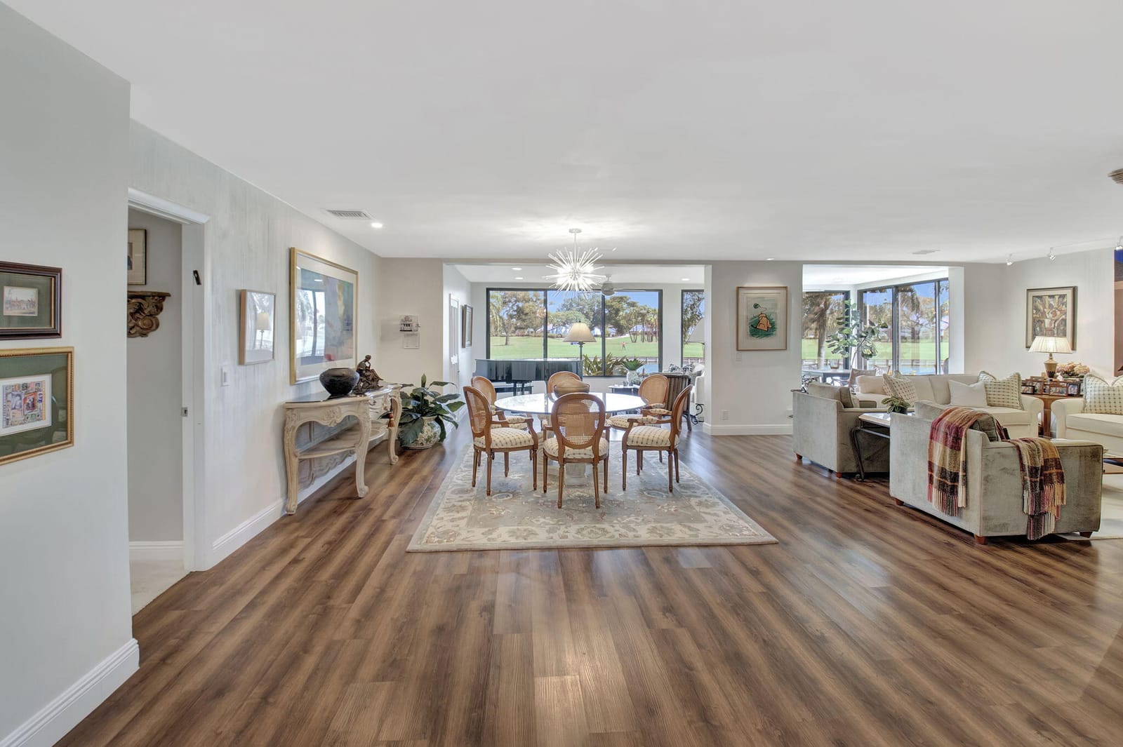 27 Eastgate Drive C — photo 12