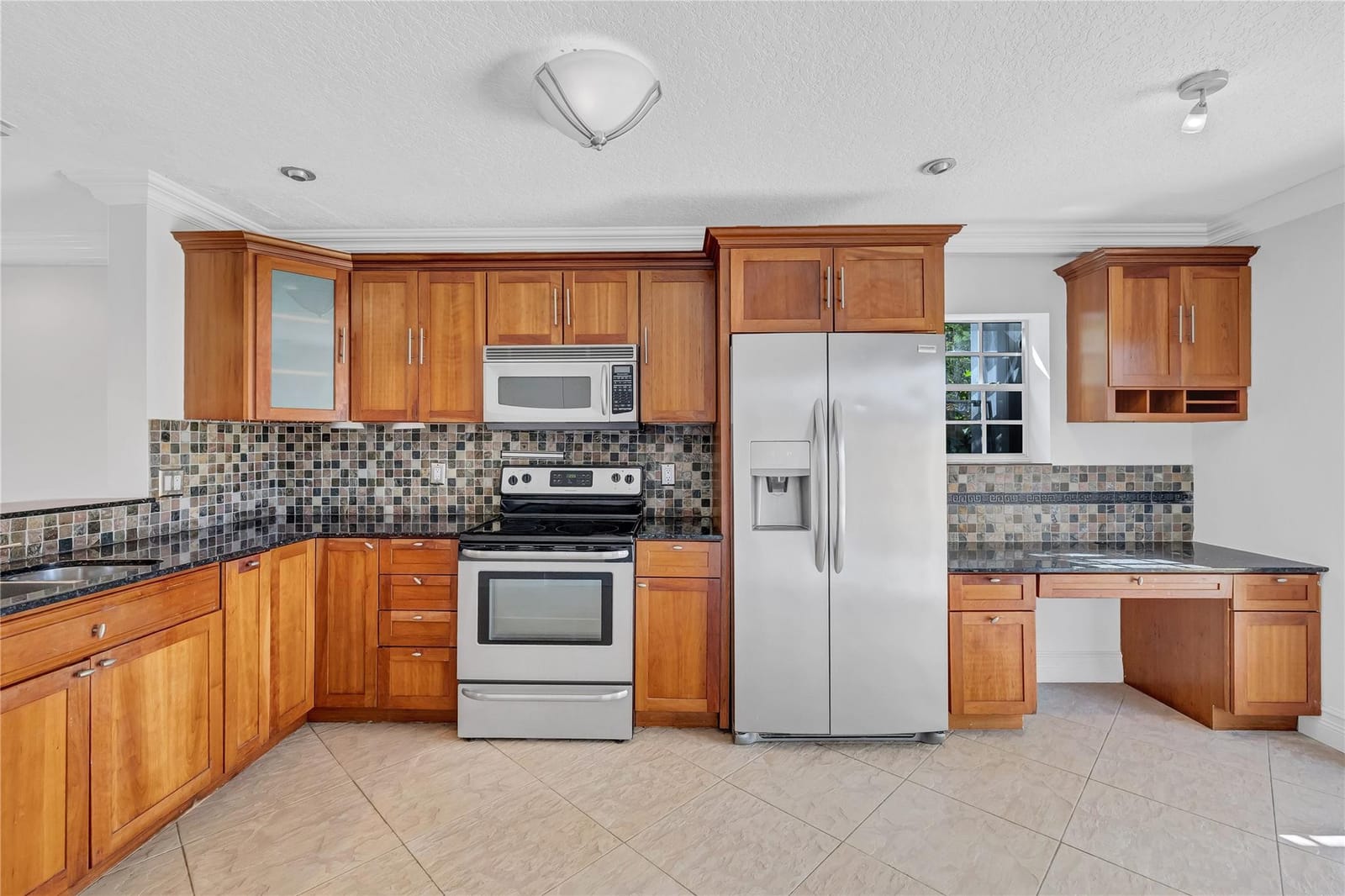 1917 NE 3rd Street 111, Deerfield Beach, FL 33441 photo 12
