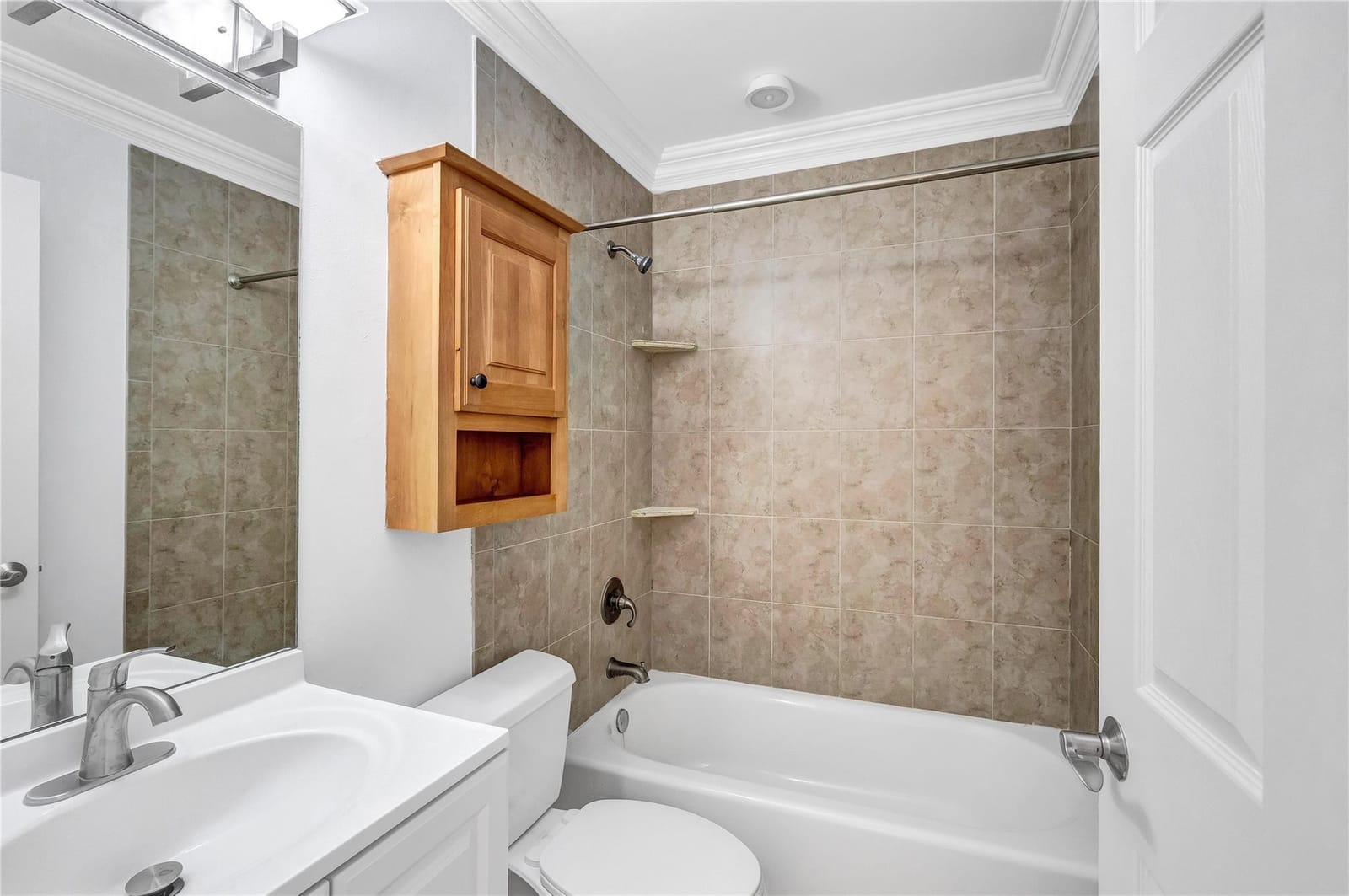 1917 NE 3rd Street 111, Deerfield Beach, FL 33441 photo 15