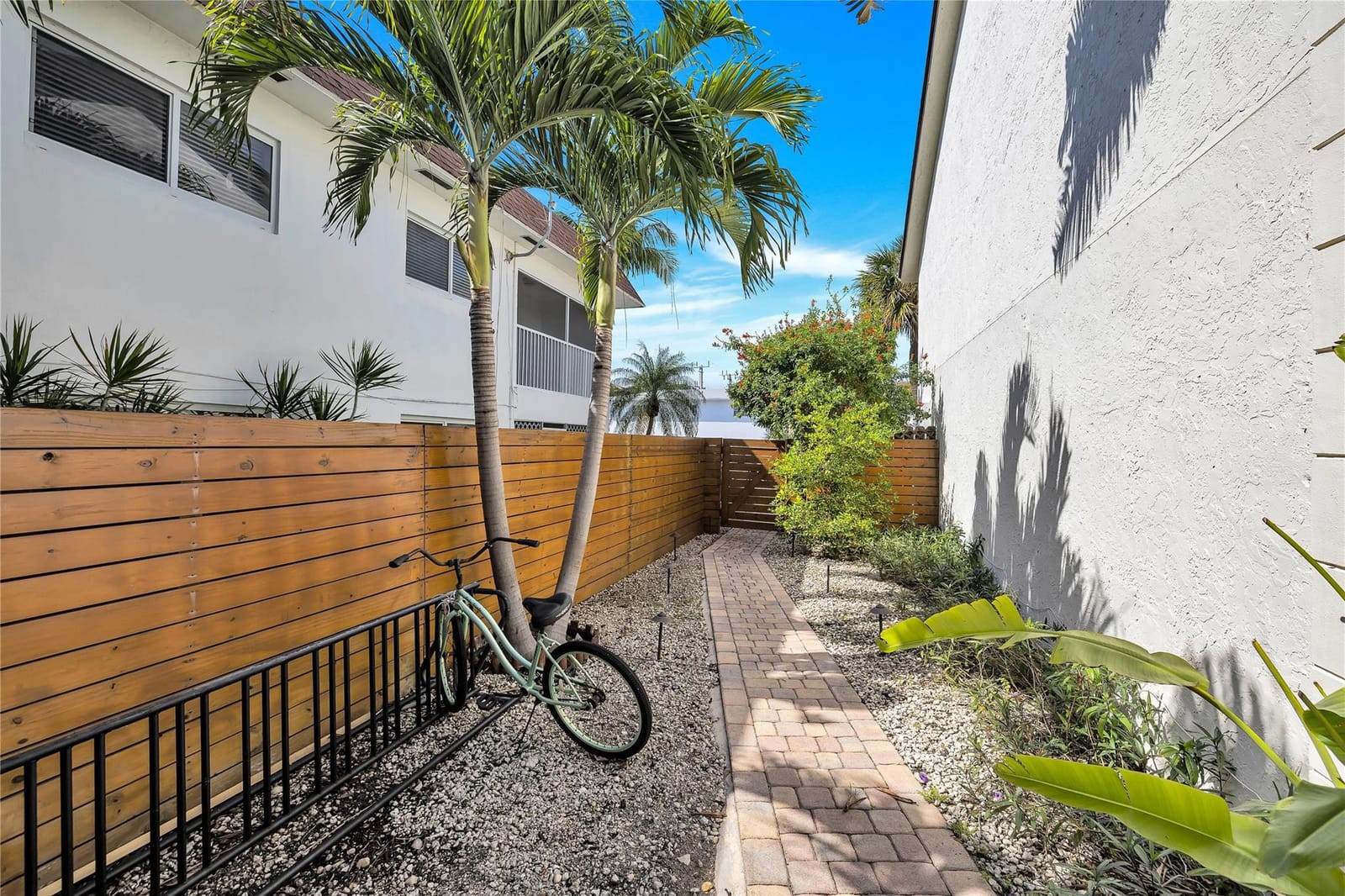 1917 NE 3rd Street 111, Deerfield Beach, FL 33441 photo 26