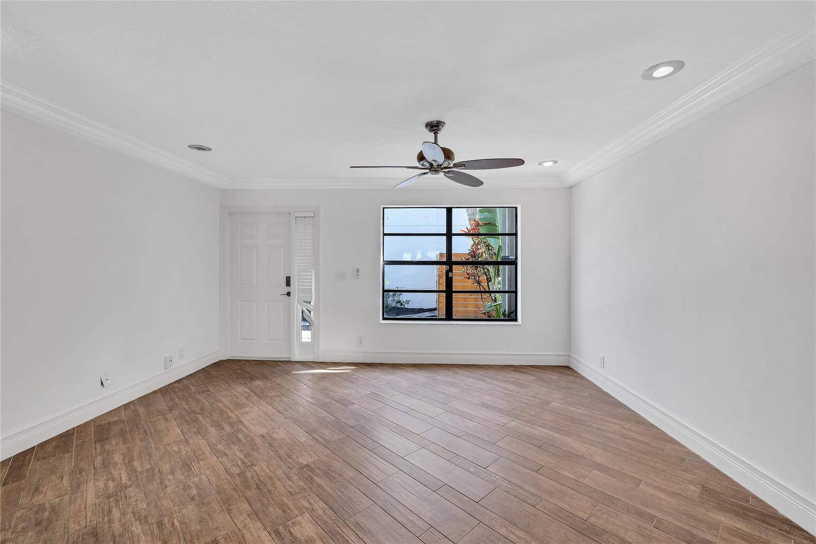 1917 NE 3rd Street 111, Deerfield Beach, FL 33441 photo 5