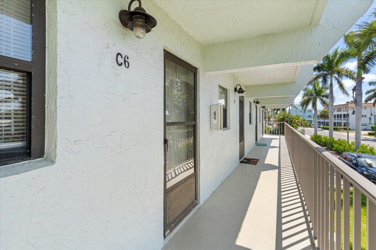 1300 Seaway Drive 6, Fort Pierce, FL 34949 photo 4