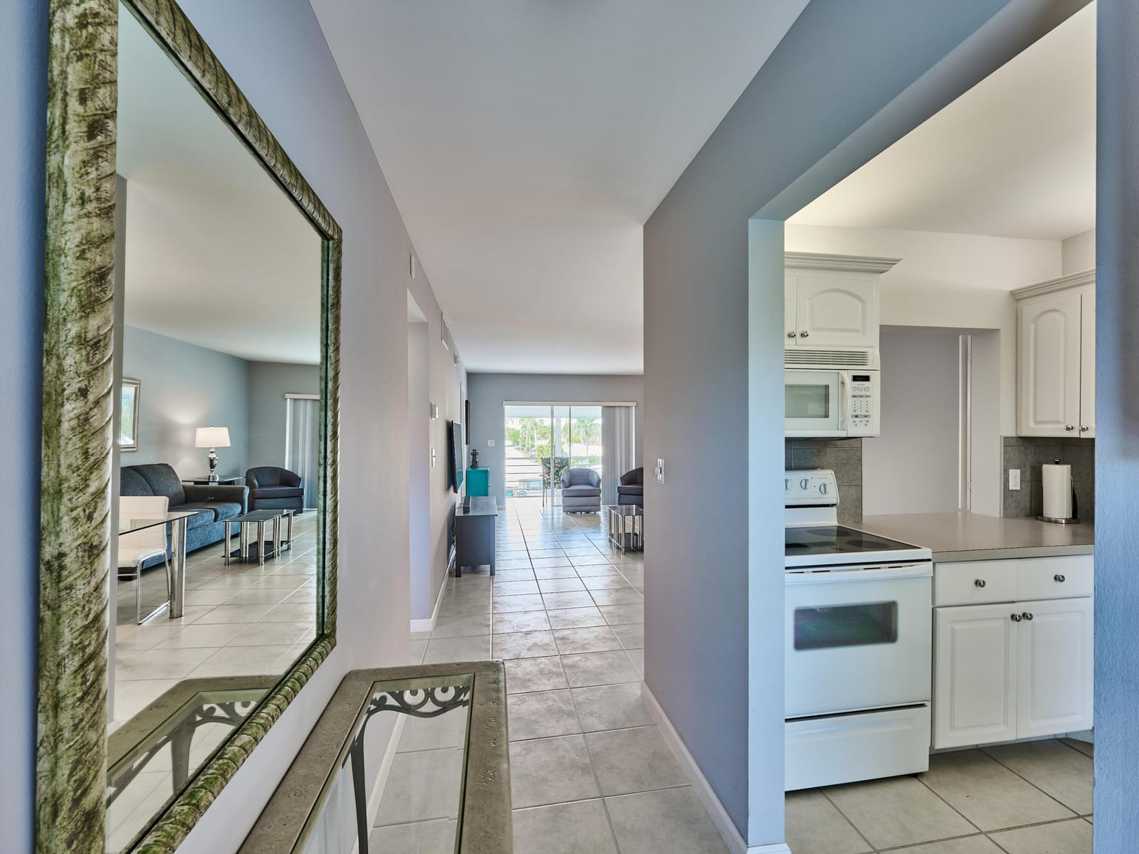 1461 S Ocean Boulevard 316, Lauderdale-By-The-Sea, FL 33062 photo 3