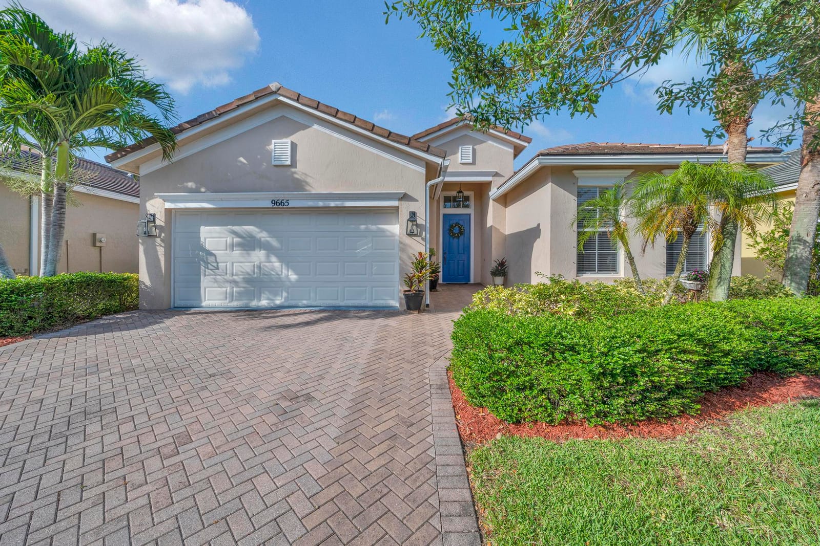 9665 SW Flowermound Circle, Port St. Lucie, FL 34987