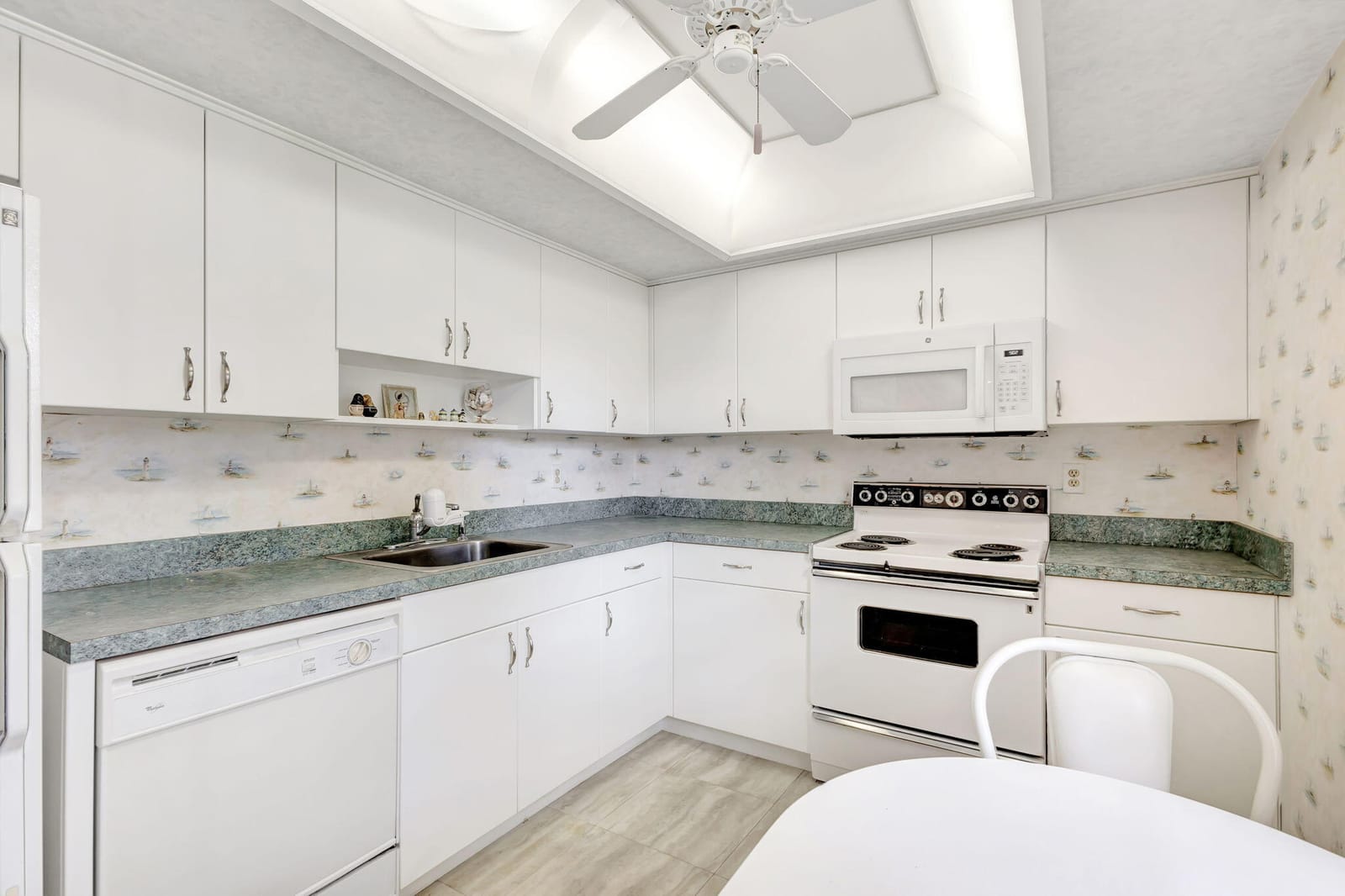 1210 N Sugar Sands Boulevard 140, Singer Island, FL 33404 photo 15
