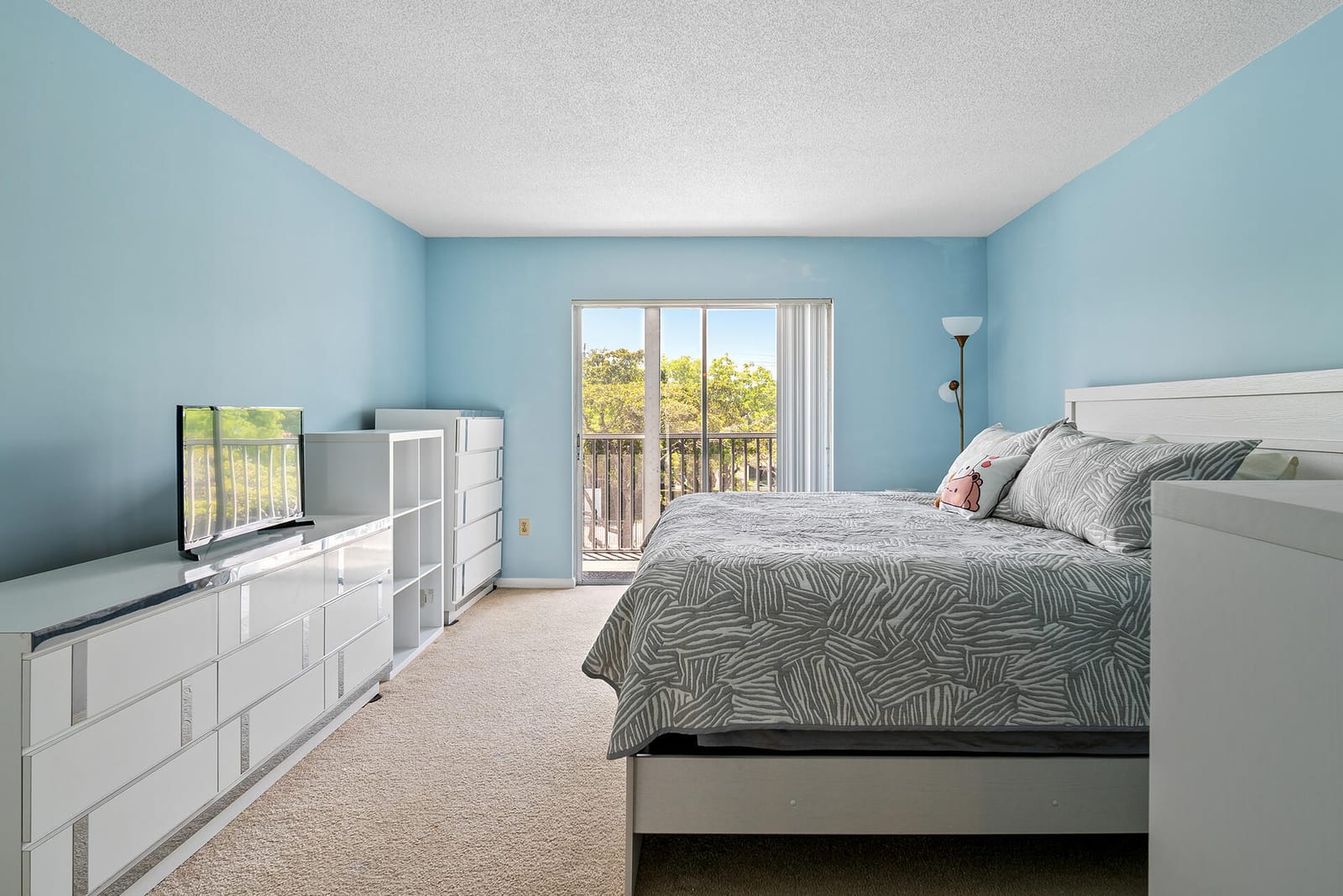 1516 S Lakeside Drive, #312, Lake Worth Beach, FL 33460 photo 18