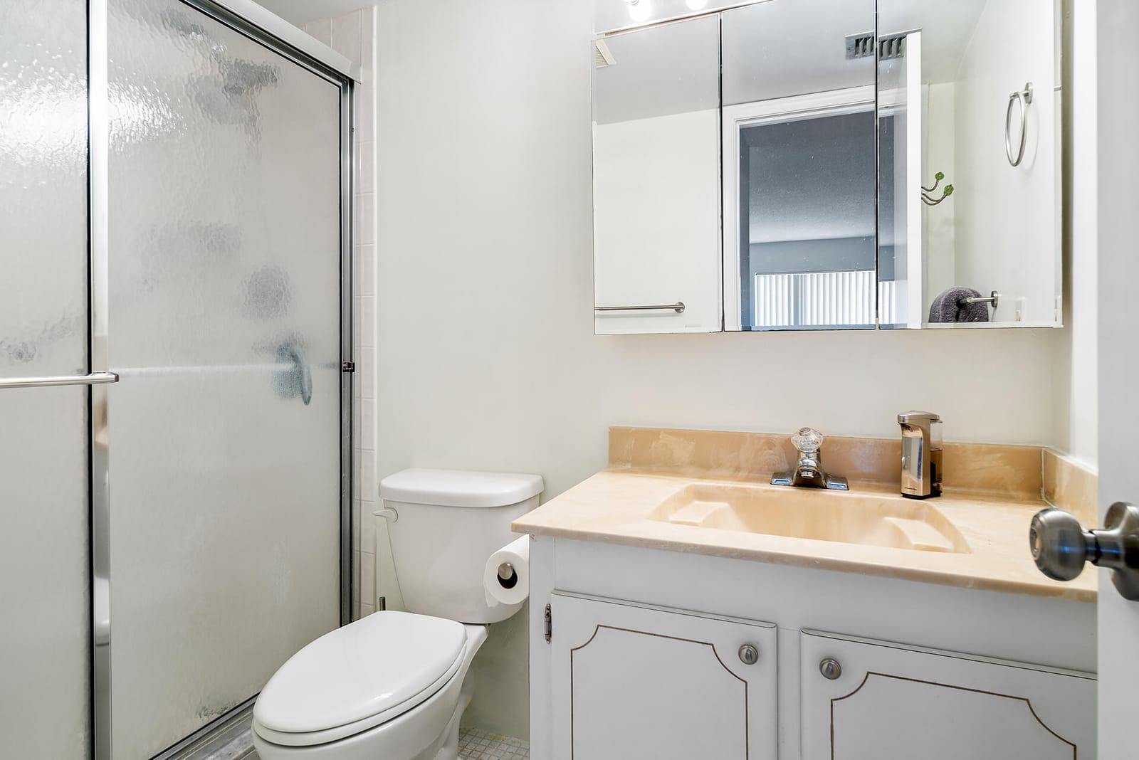 1516 S Lakeside Drive, #312, Lake Worth Beach, FL 33460 photo 19
