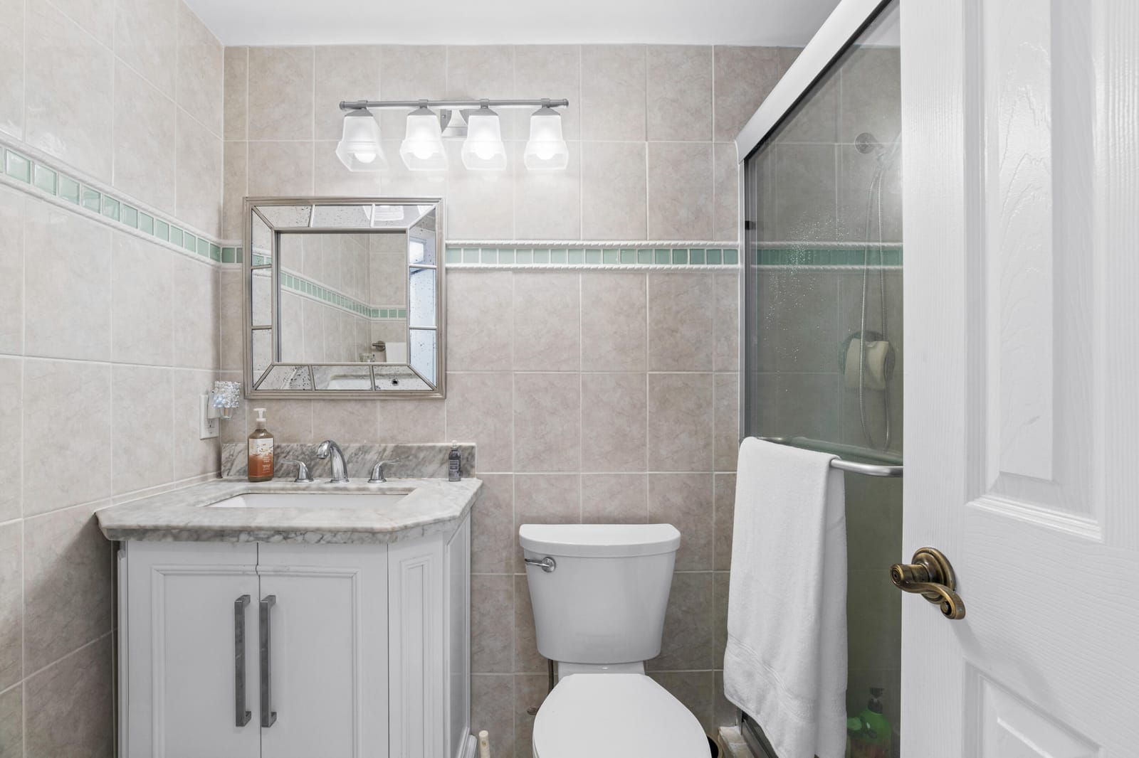 340 Horizons W 102, Boynton Beach, FL 33435 photo 13