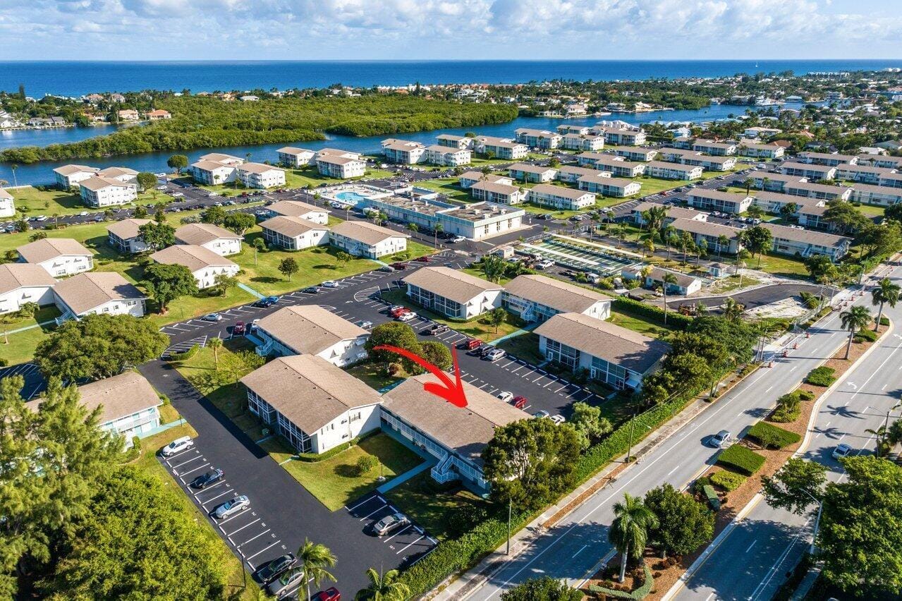 340 Horizons W 102, Boynton Beach, FL 33435 photo 18