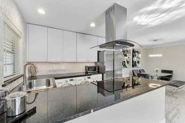 1100 NW 13th Street 292 D, sold in Boca Linda West, Boca Raton, FL