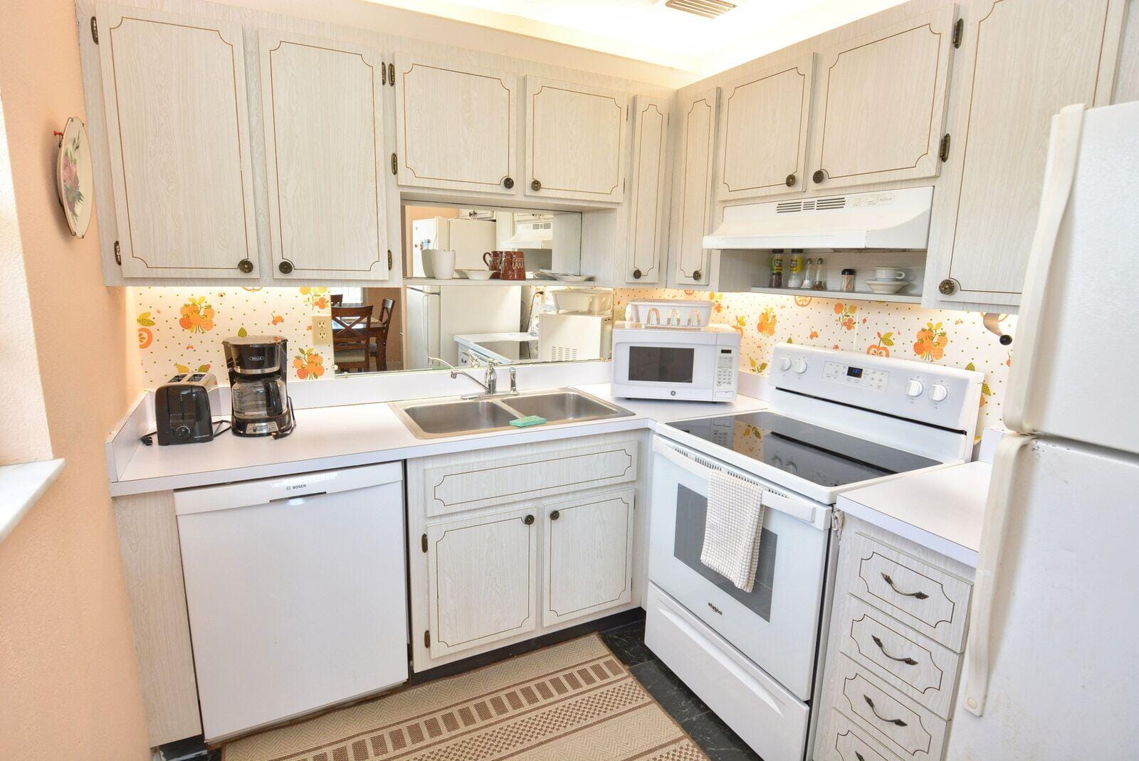 1225 NW 21st Street 2010 — photo 12