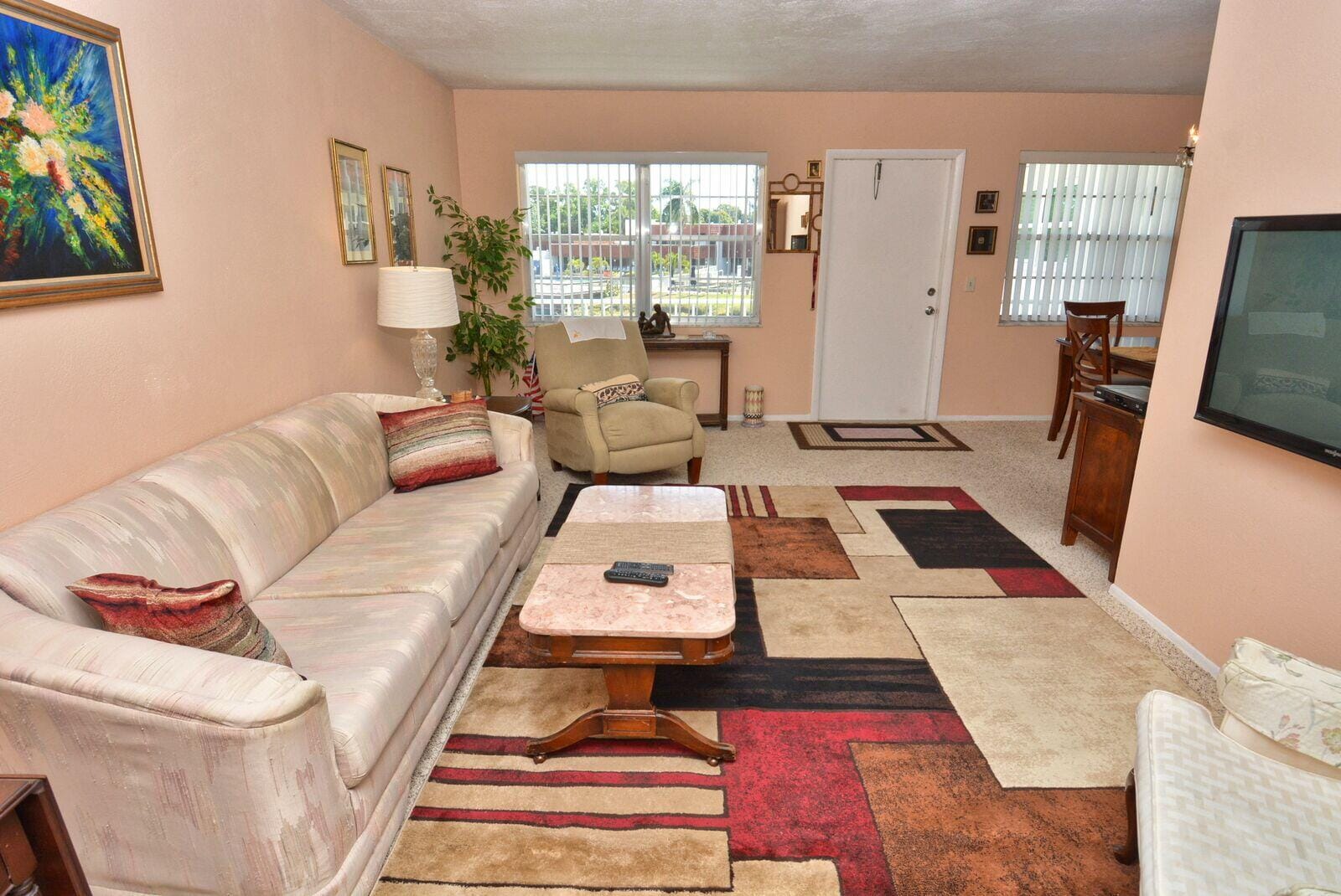 1225 NW 21st Street 2010 — photo 7
