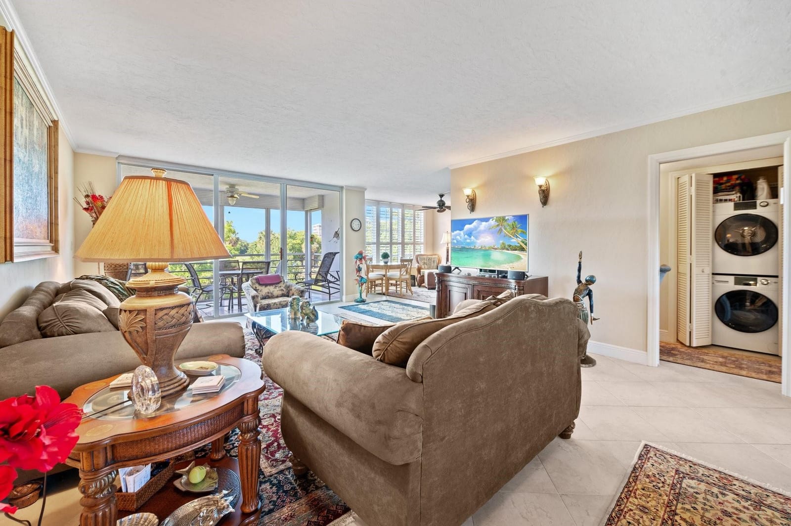 3960 Oaks Clubhouse Drive 403 — photo 6