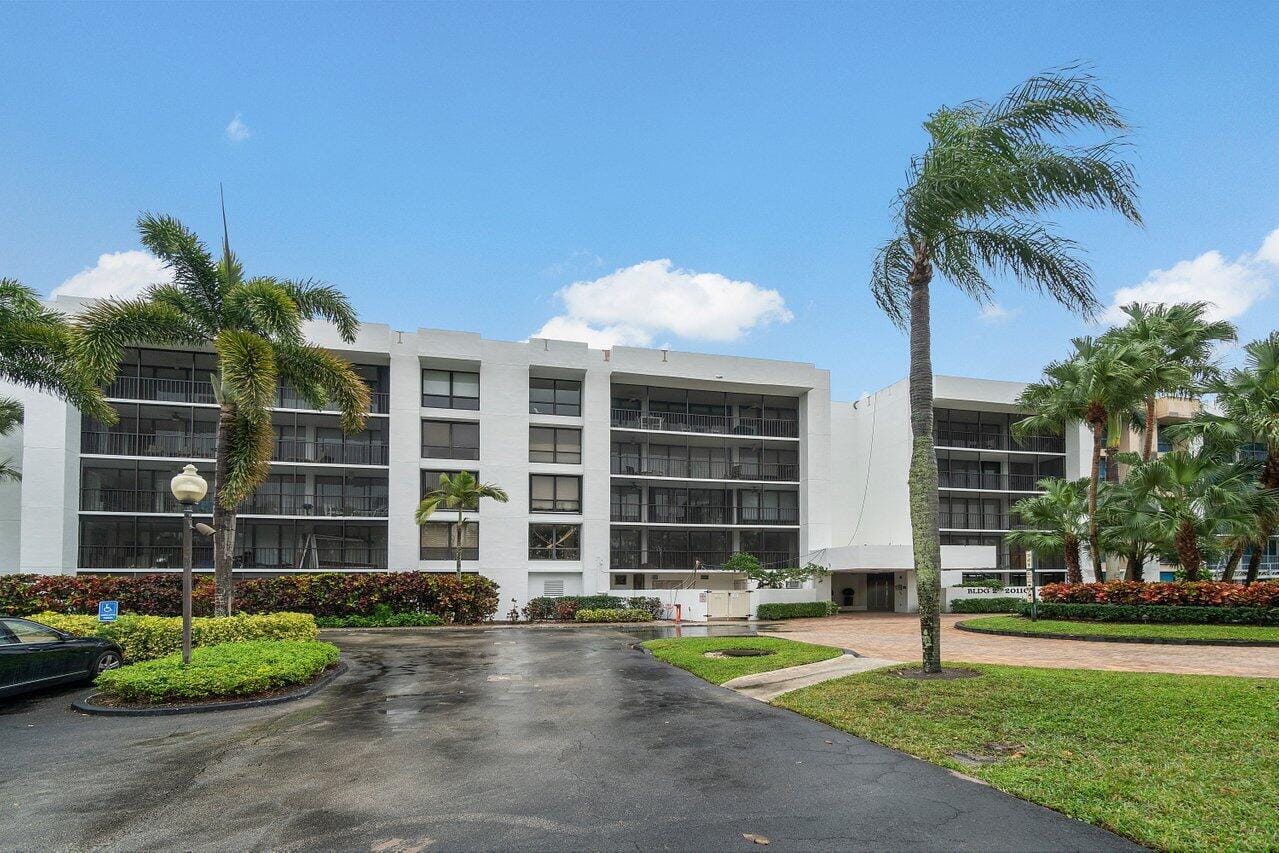 20110 Boca West Drive 231, Boca Raton, FL 33434 photo 5