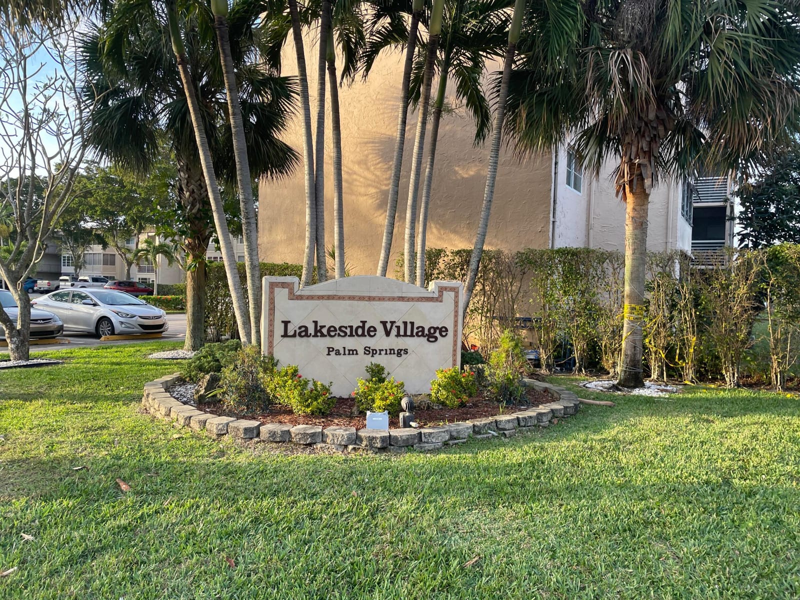 225 Bonnie Boulevard 211 — photo 5
