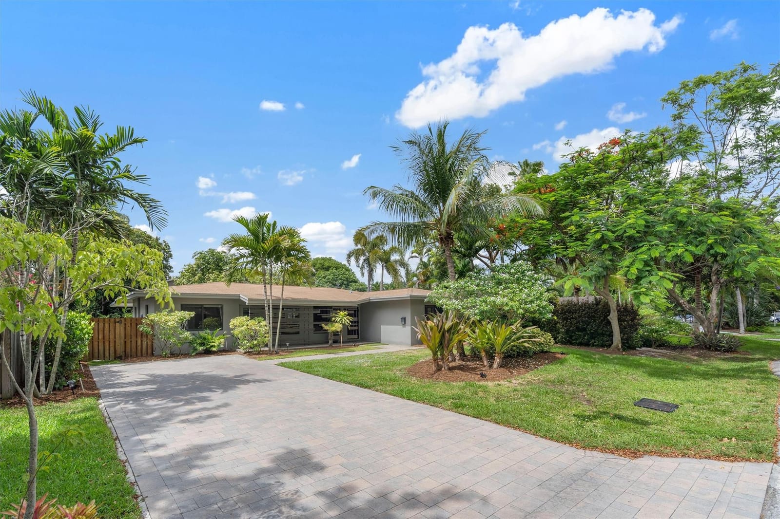 208 NE 16th Place, Fort Lauderdale, FL 33305 photo 20