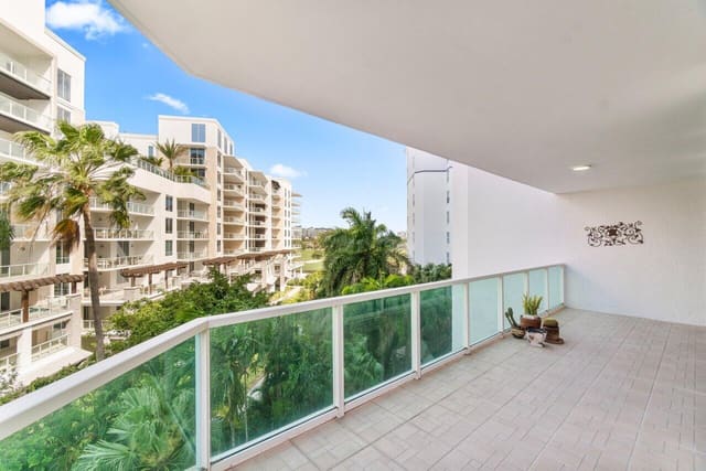 500 SE Mizner Boulevard A411, sold in Townsend Place, Boca Raton, FL