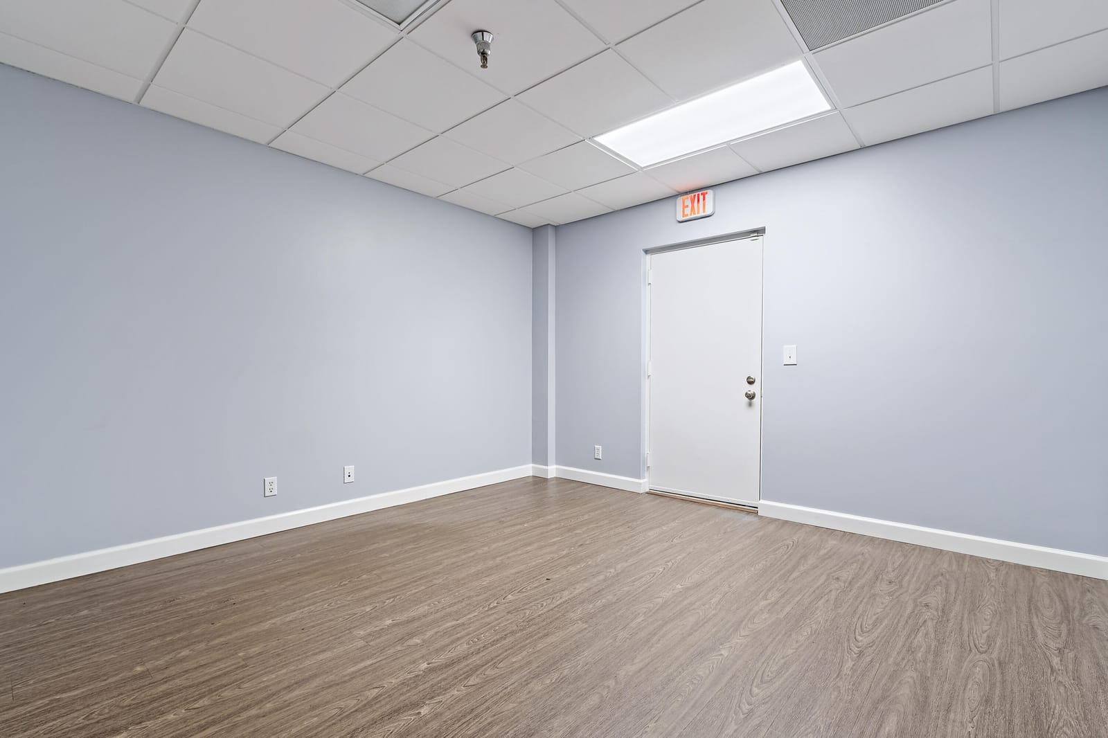 400 Executive Center Drive 210, West Palm Beach, FL photo 18