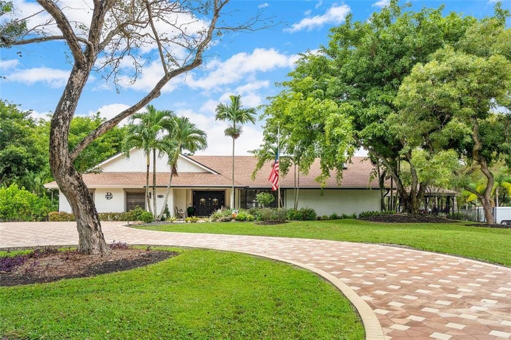 6770 NW 84th Avenue, Parkland, FL 33067