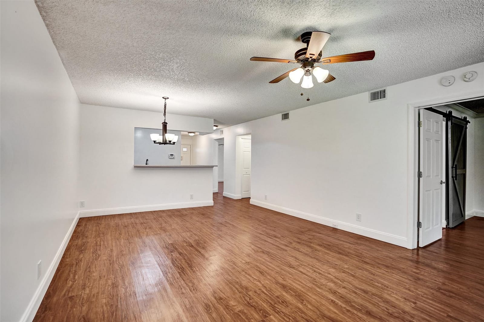 9215 Flynn Circle 6 — photo 11