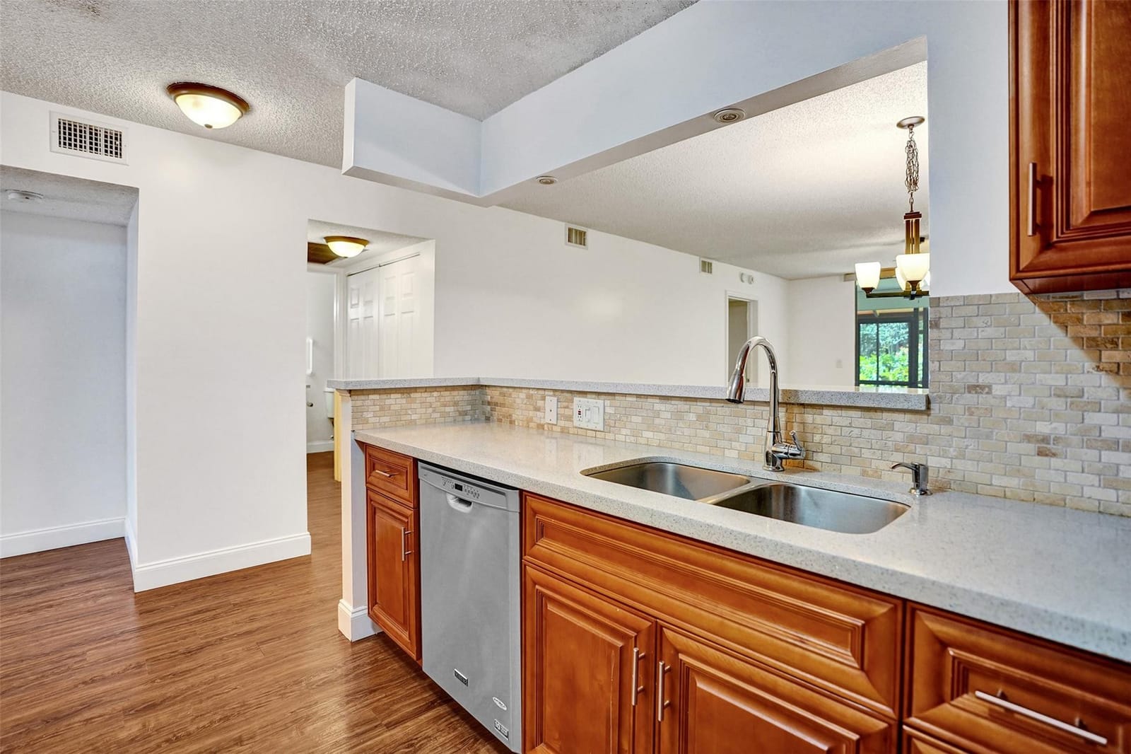 9215 Flynn Circle 6 — photo 6