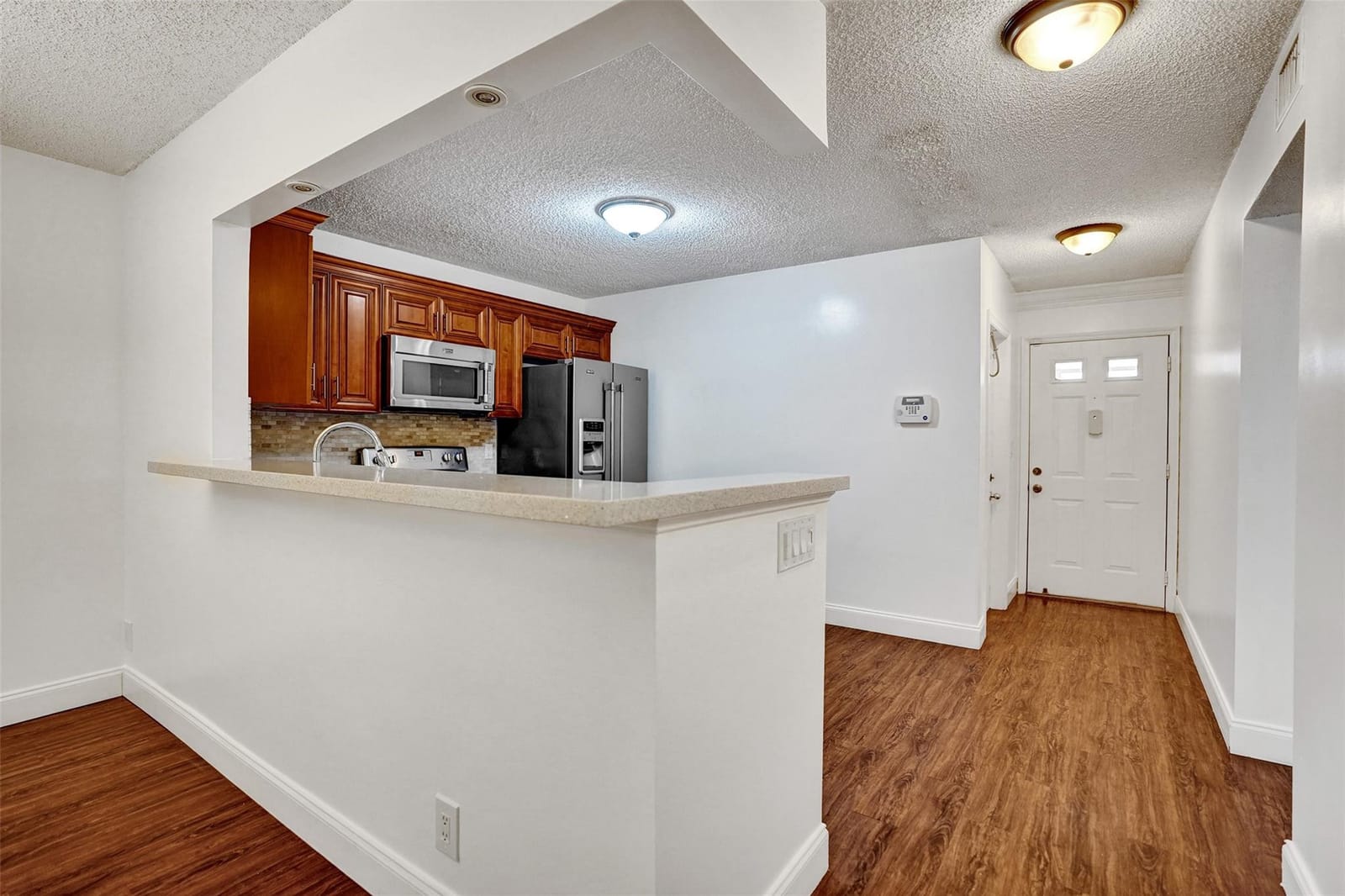 9215 Flynn Circle 6 — photo 8