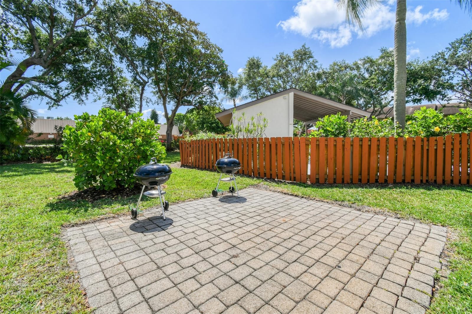 3402 Gardens Drive 14B, Palm Beach Gardens, FL 33410 photo 16