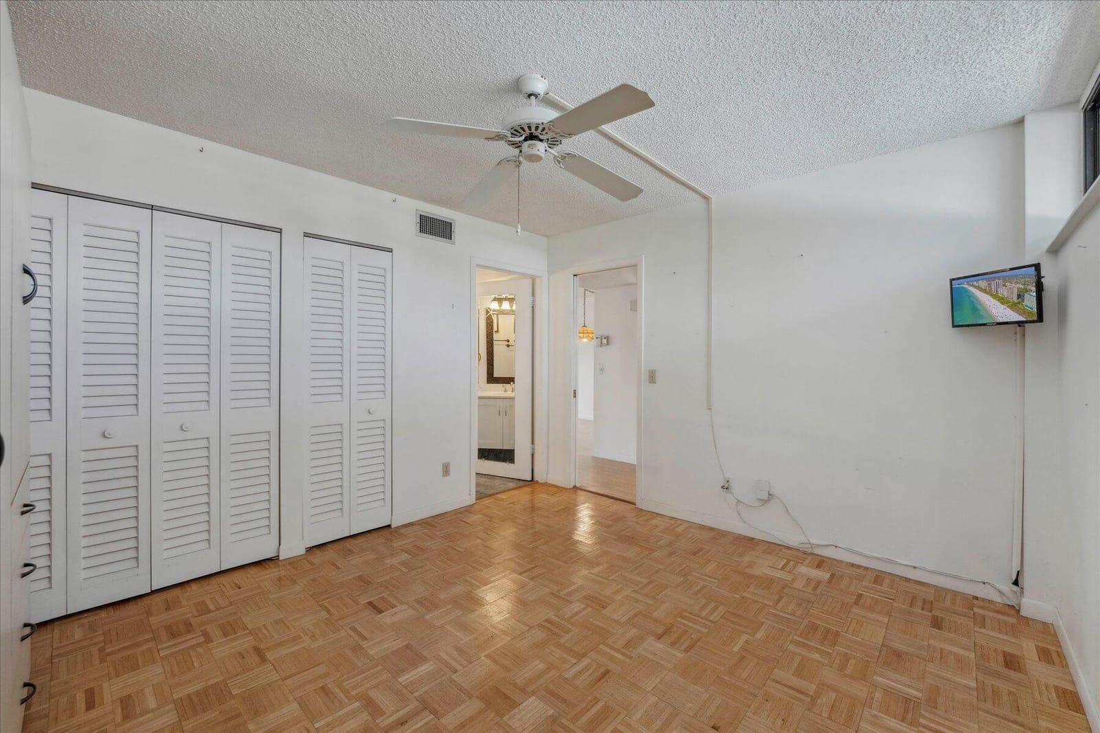 1950 SW Palm City Road 6-202 — photo 12