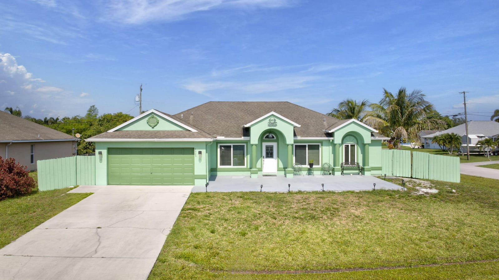 1985 SW Beard Street, Port St. Lucie, FL 34953