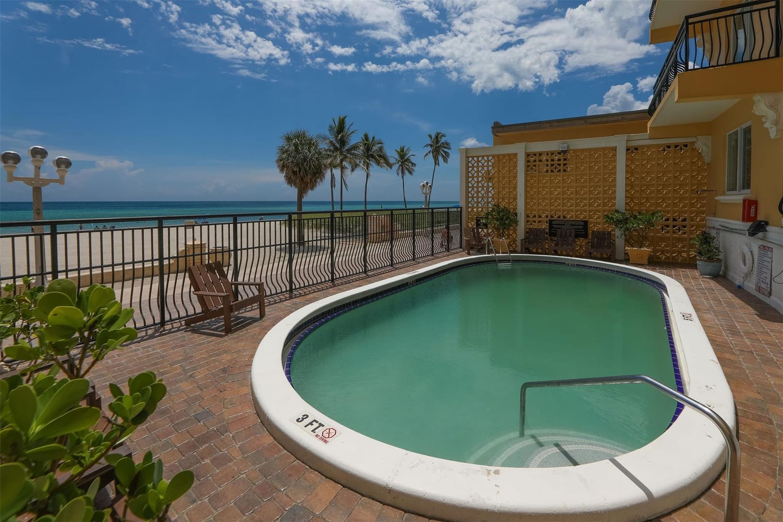 1815 N Surf Road 403, Hollywood, FL 33019 photo 18
