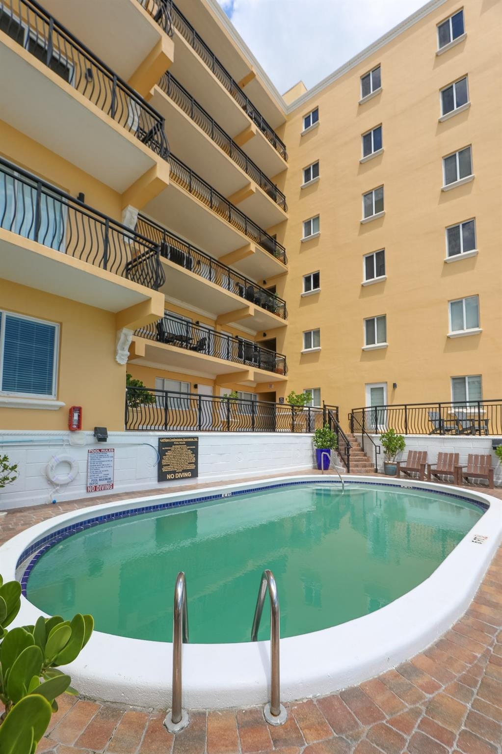 1815 N Surf Road 403, Hollywood, FL 33019 photo 20