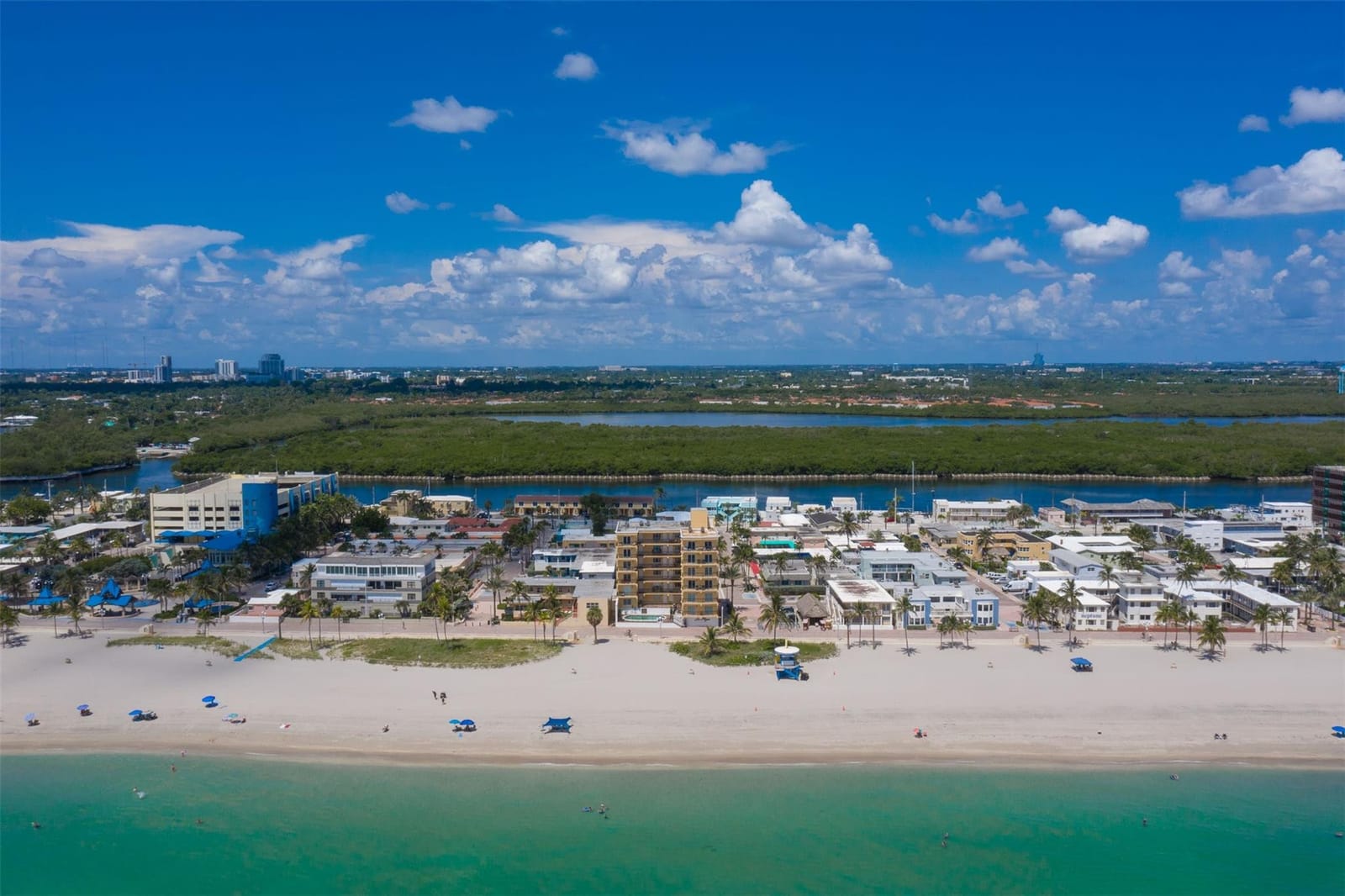 1815 N Surf Road 403, Hollywood, FL 33019 photo 25