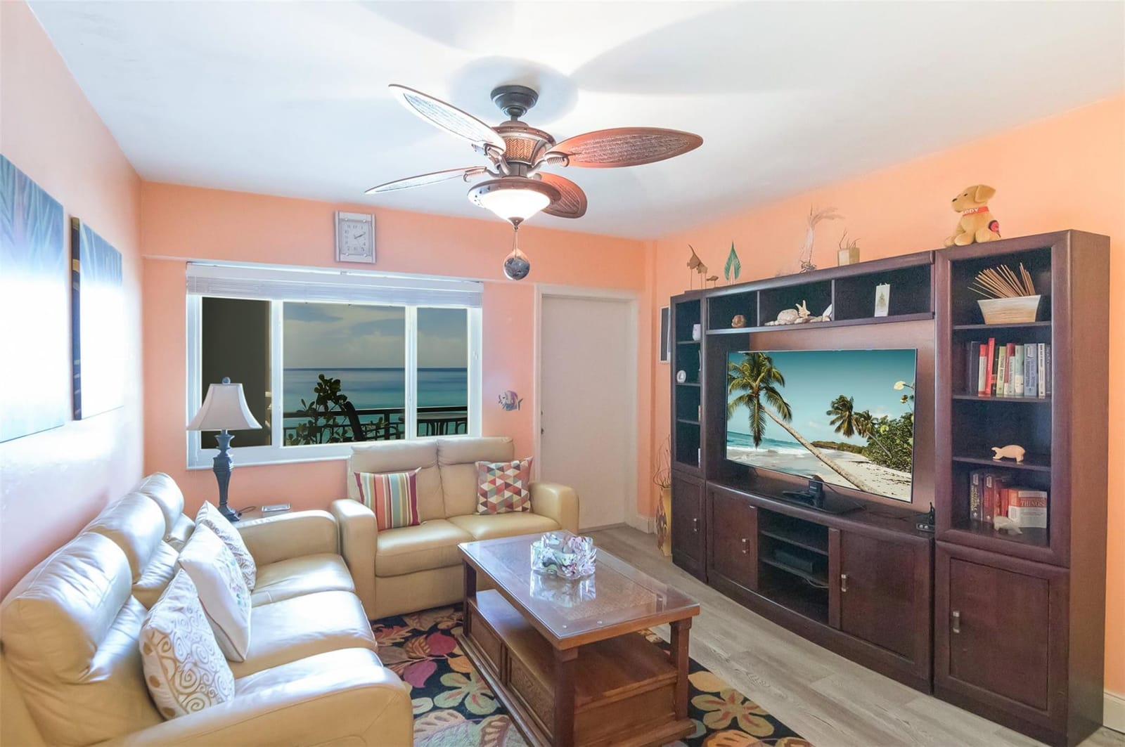 1815 N Surf Road 403 — photo 4
